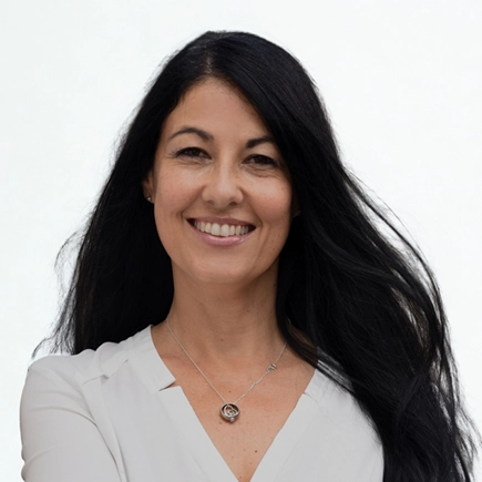 Toni Shaked addiction therapist